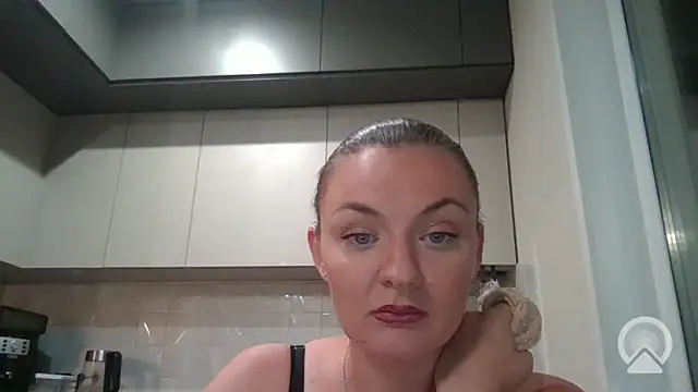 Živý XXX chat Zorelyva