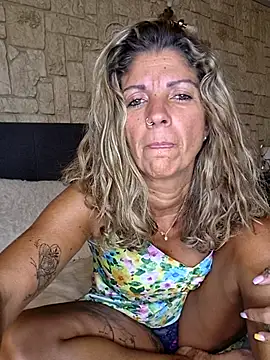 Dreamlove1 Adlı Modelin Canlı XXX Sohbeti