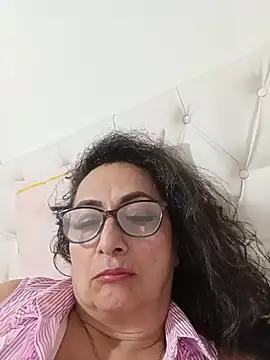 AlessandraLeroy's Live XXX Chat