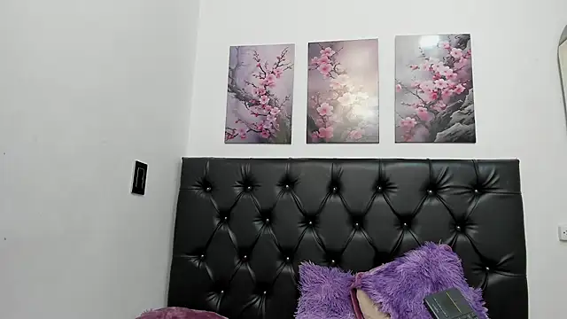 pinky_f00x – Live XXX-chat