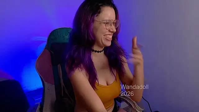 Chat +18 de WandaDoll ao vivo