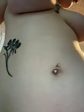 prettybird06 Chat XXX in diretta