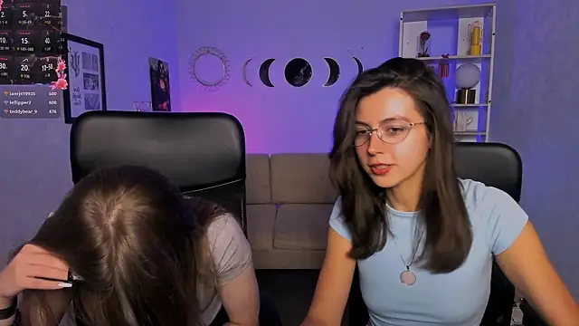 veronica_bubble élő XXX-chatje