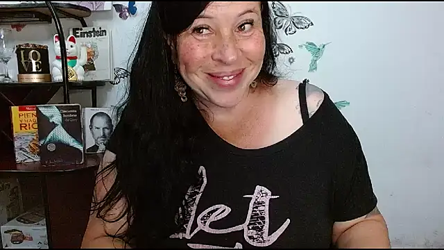 LauraMallioni: онлайн-секс-чат