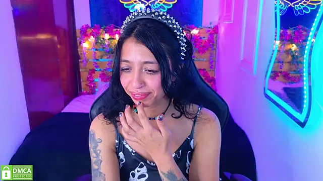 XXX chat uživo modela REDHOTTER_