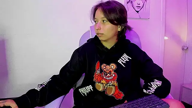 Chat XXX en directo de Klaret_Toy