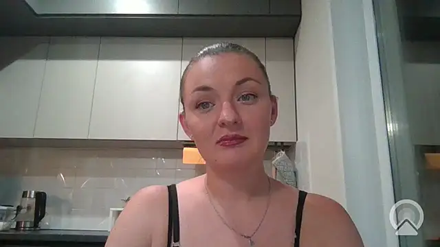 Zorelyva Chat XXX in diretta