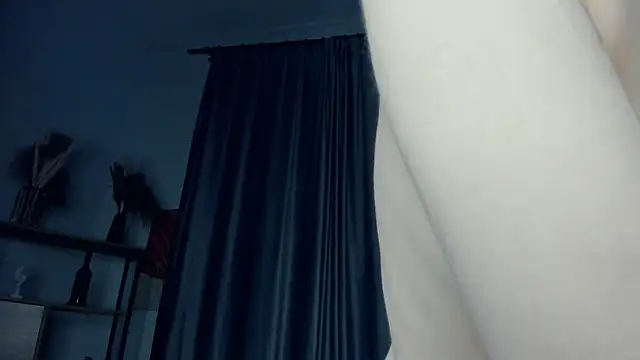 EstellaZion's Live XXX Chat