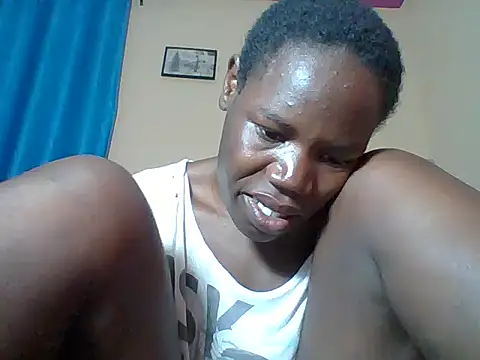 XXX chat uživo modela Blacksexyqueen24