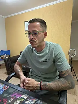 Chat XXX ao vivo de MeladoDiMel