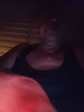 Paulmig19's Live XXX Chat
