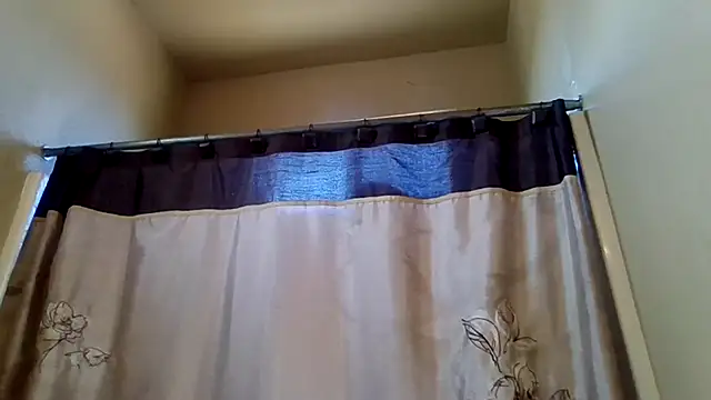 Mikecloudyhawk élő XXX-chatje