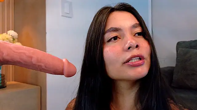 Eva-Apple Live XXX-Chat
