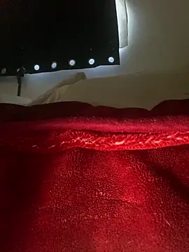 GusanoDelicioso XXX чат на живо