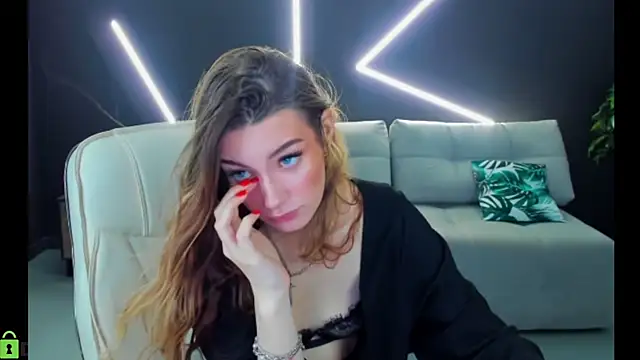ari_sollis Adlı Modelin Canlı XXX Sohbeti