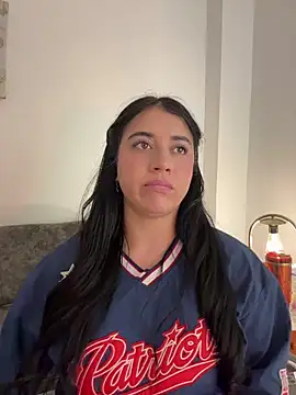 Chat +18 de KallyMyller1 ao vivo