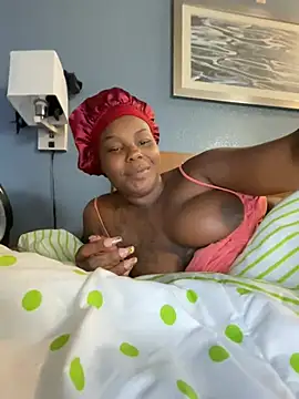Tattedupdek's Live XXX Chat
