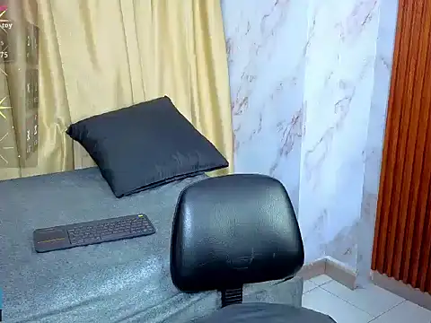 Lucy__Fer 오프라인 XXX 채팅