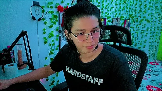 Andy_gray XXX чат на живо