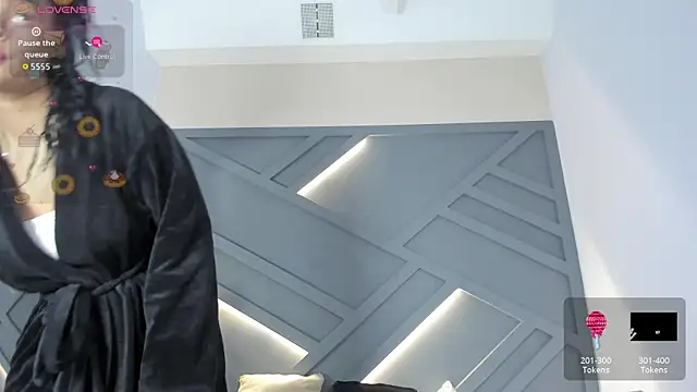 andreazoe XXX чат на живо