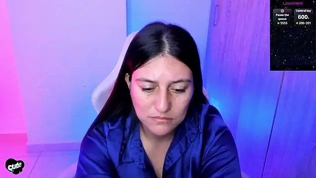 Онлайн чат XXX Saskyaa