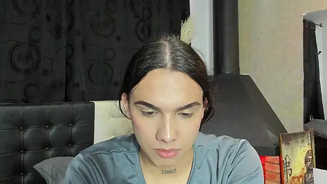 Živý XXX chat Almaazz