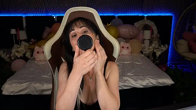 CarolinaaFoxyyy's Live XXX Chat