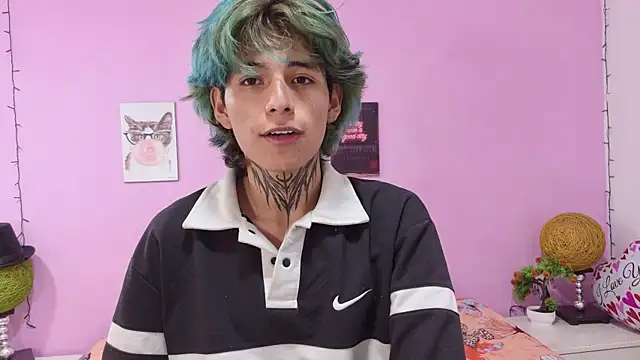 Jules_zzz Chat XXX in diretta