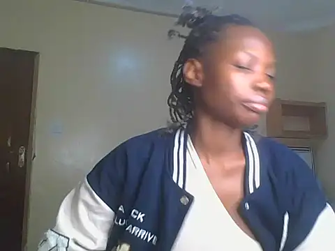 Mariana_150n Live XXX chat