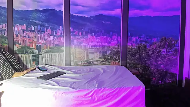 CharloteAndBrian: απευθείας συνομιλία ΧΧΧ
