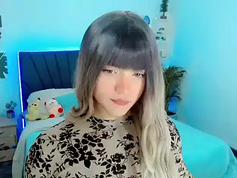 ZoeSchmmit's Live XXX Chat