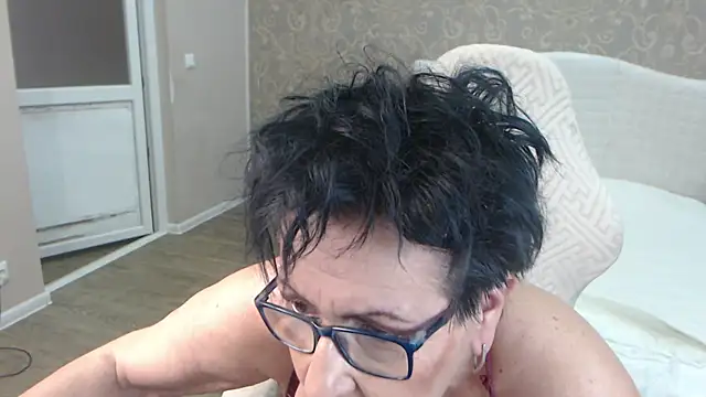 MasterLeila Chat XXX live