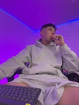 OLIVER_K – Live XXX-chat