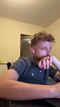 Red_dragon94 Webcam-Show