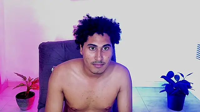 הופעת וובקאם של skart_bigcock
