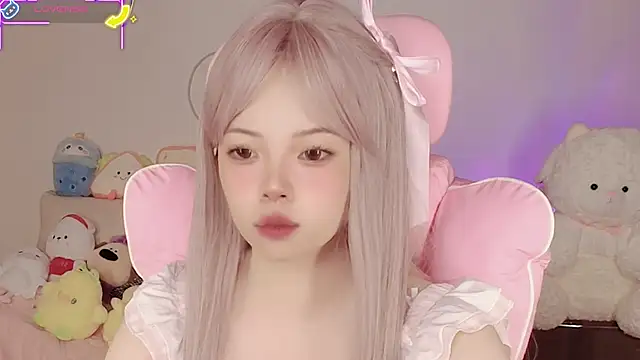 _MiMiii_ Pertunjukan Webcam