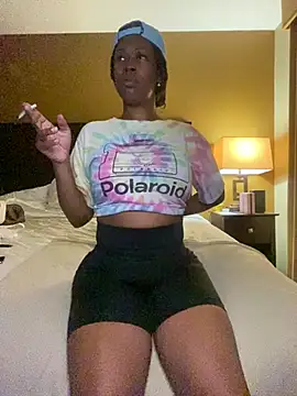 StaciDiamond 即時 XXX 聊天