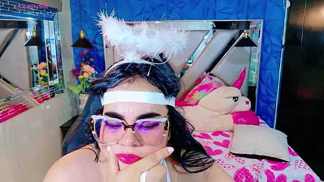 Онлайн чат XXX megan_glenda