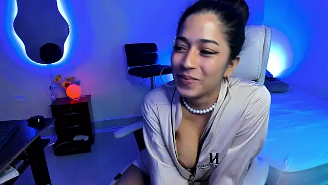แชท XXX สดของ Nadia-Monroe
