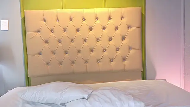 EmmaLawrence_'s Live XXX Chat