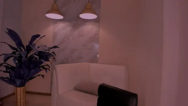 Chat XXX en directo de MaddisonLowe