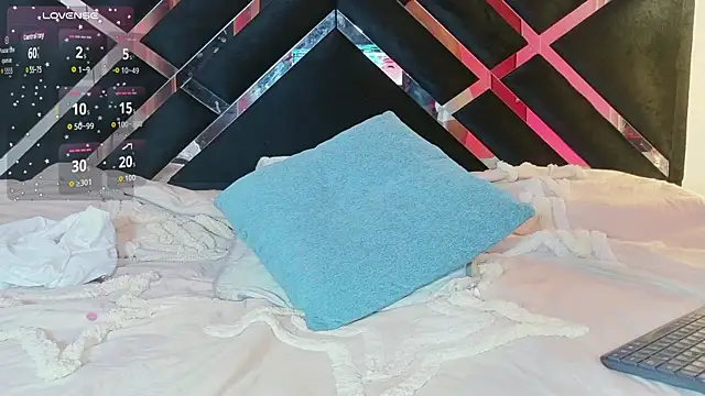Aaron_Wiinter élő XXX-chatje