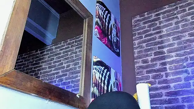 Chat +18 de Daniel_huge22 ao vivo