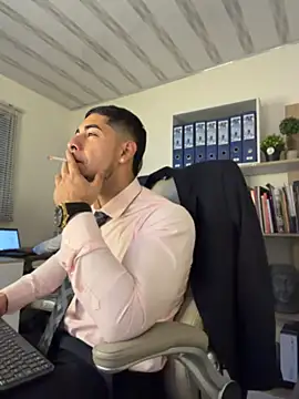 Dimitri_Colleman Chat XXX in diretta