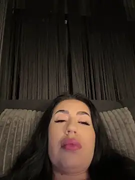 دردشة Andrestarr الجنسية المباشرة