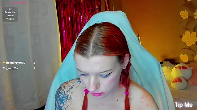MeganNewCat's Live XXX Chat