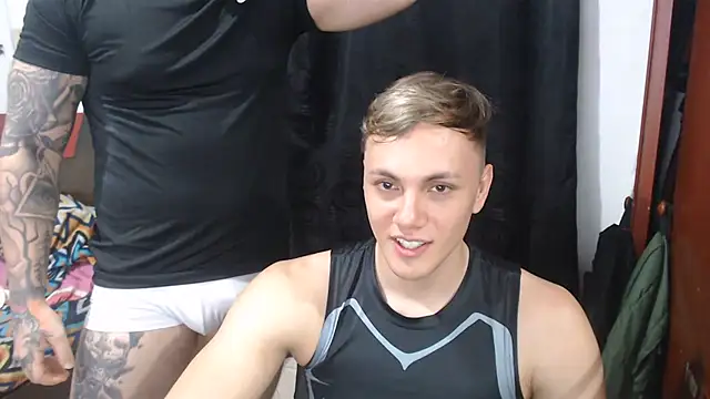XXX chat uživo modela kike_energy