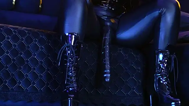 Chat +18 de Amberstones ao vivo