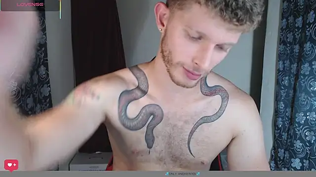 צ'אט XXX בשידור חי של andrewxbi