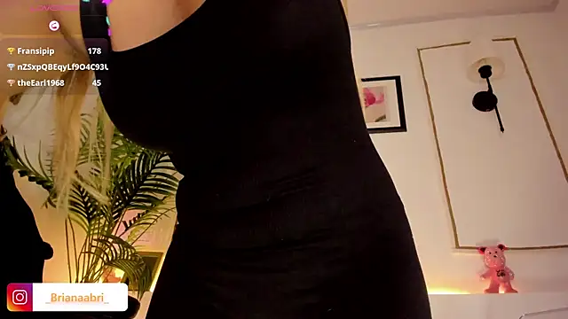 brianahill_ Live XXX Chat